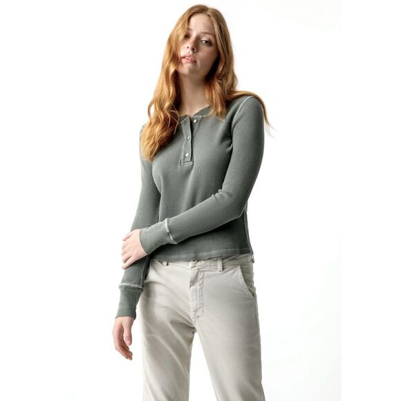 AMO Thermal Henley Tee in Tea Leaf XS - Picture 1 of 11